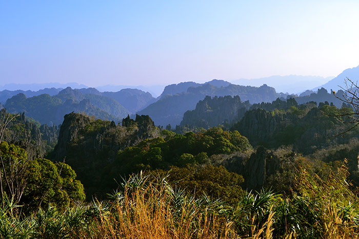 top 5 plus belles régions trek laos khammouane jungle